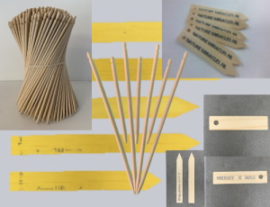 Bambous et étiquettes en bois